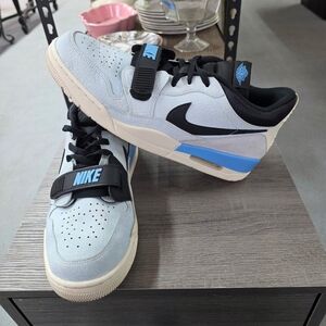 Nike Air Jordan Legacy 312 Low Shoes Size 12 White Black Blue Nike CD7069-400